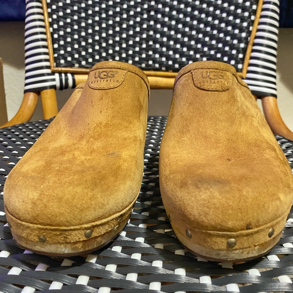 Size 9 Ugg Suede Colorblock Pattern Mules. - image 1